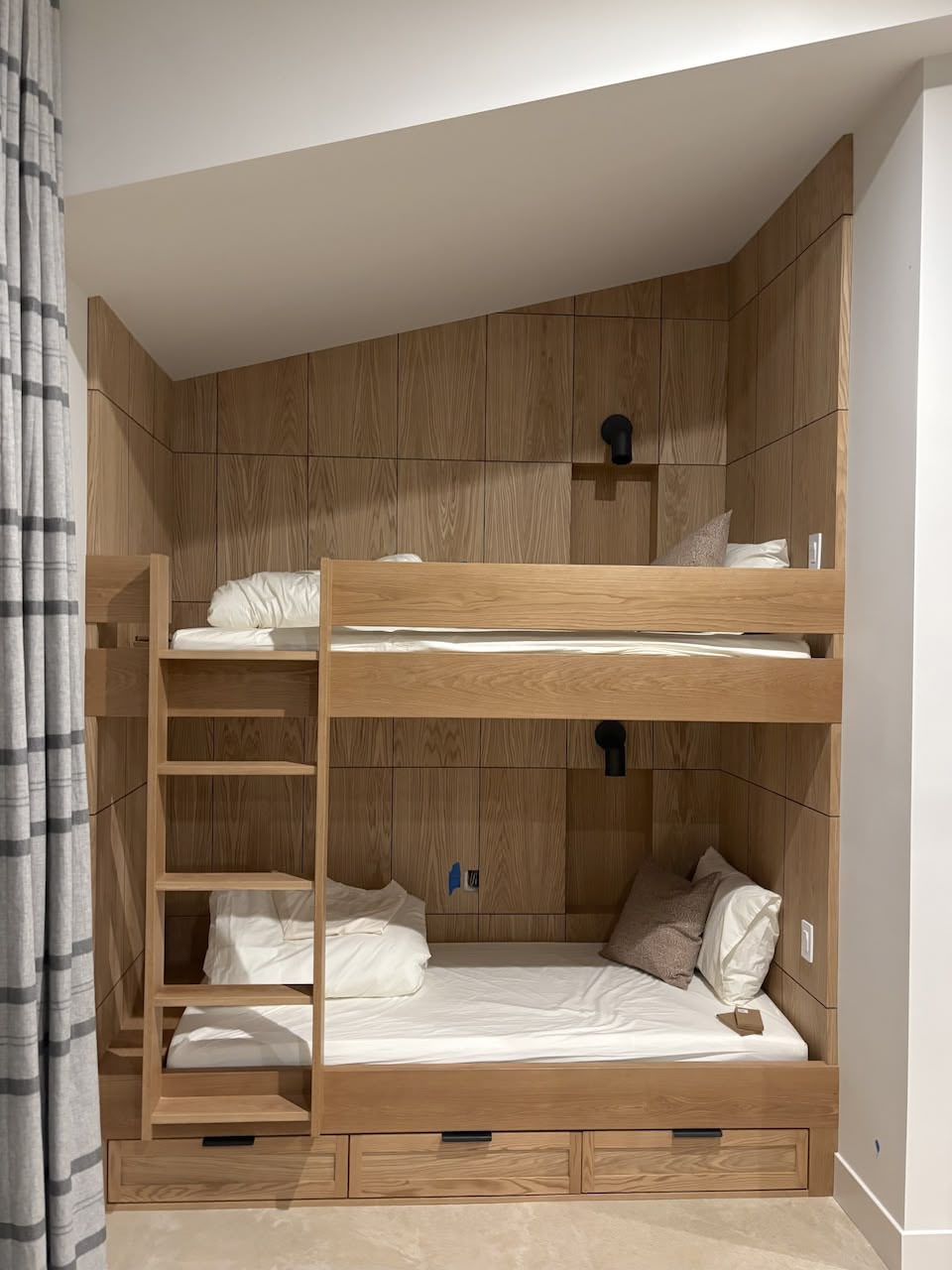 Teen Room Bunkbeds